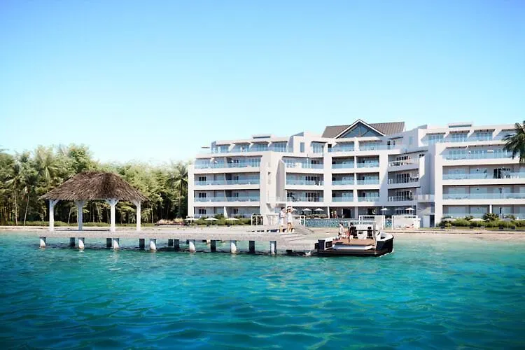 Club Suites At Rum Point Driftwood Village